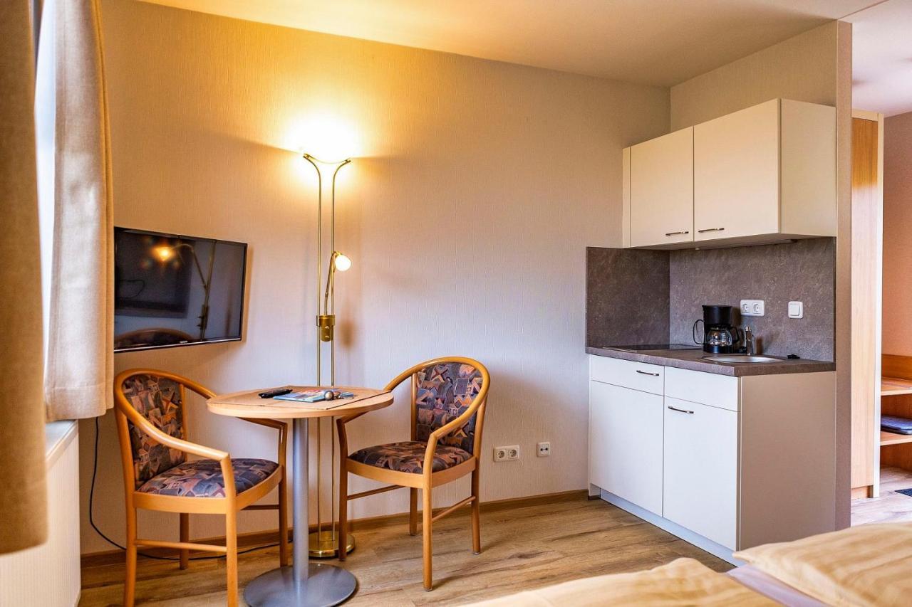 Hotel - Zum *